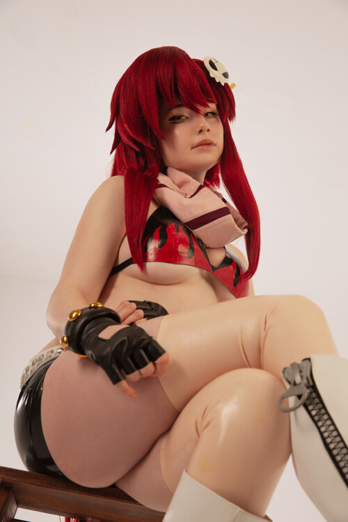IOKO2708632b10f812bb5.jpg